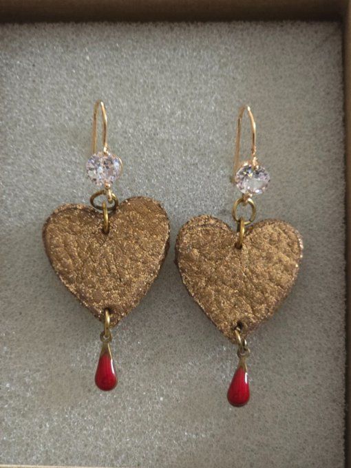 Boucles  d'oreilles  cuir doré 